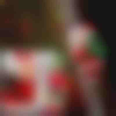 Санта Клаус, що піднімається по драбині | LADDERSANTA